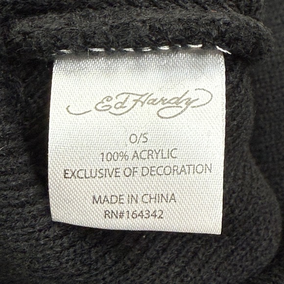 Ed Hardy 2-Pack Knit Beanie Hat Skull Roses  Stretch Black Y2K Love Kills NEW - Picture 6 of 6